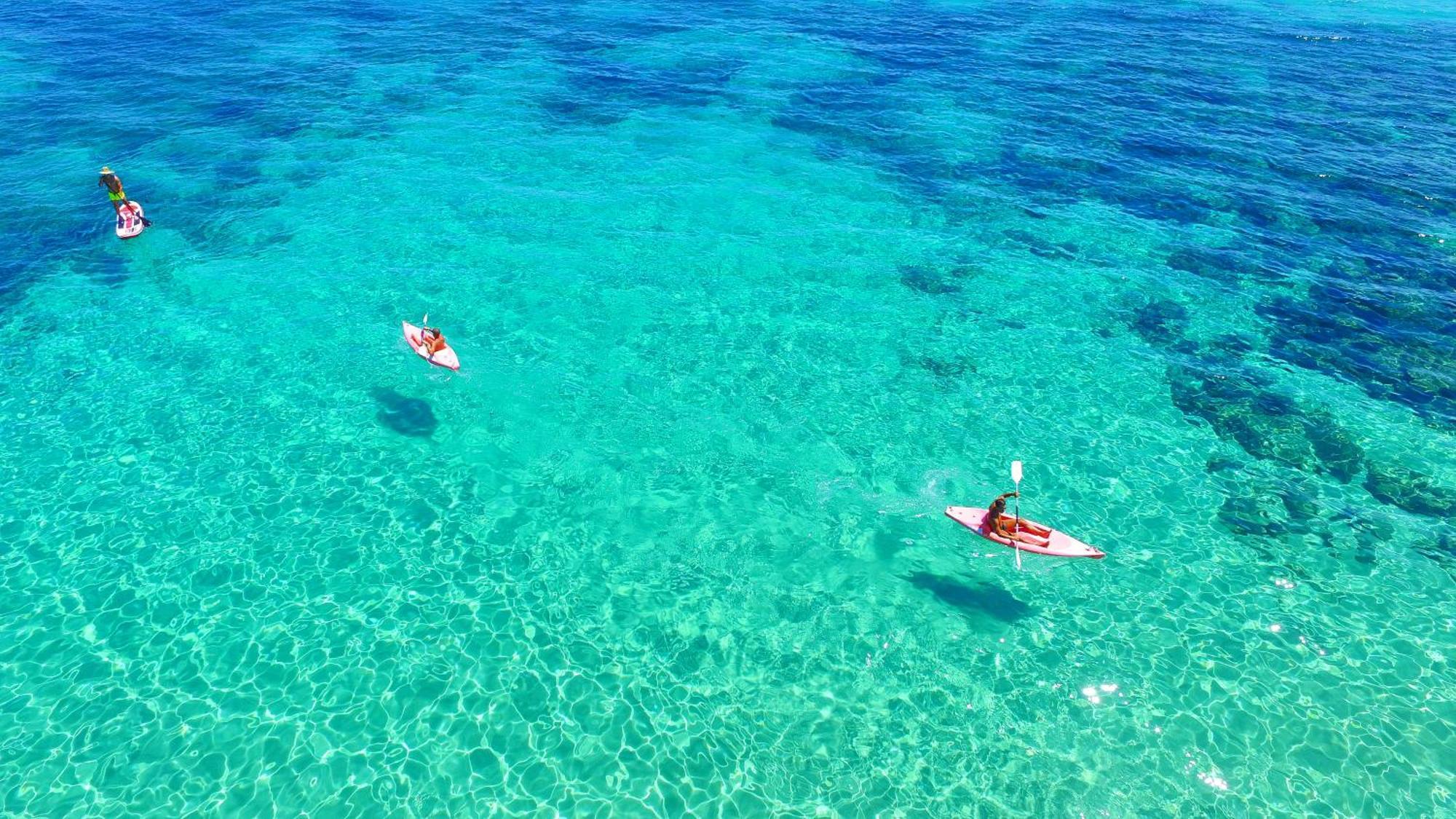 Rey Beach Club Monte Nai Exteriör bild