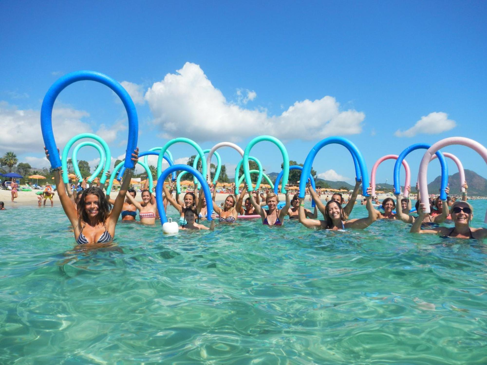Rey Beach Club Monte Nai Exteriör bild